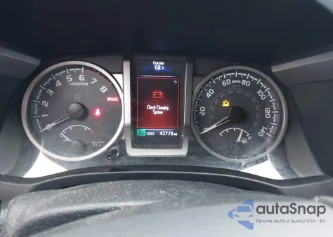 2016 Toyota Tacoma Sr5 V6 z USA, uszkodzony, nr VIN 5TFSZ5AN8GX038017